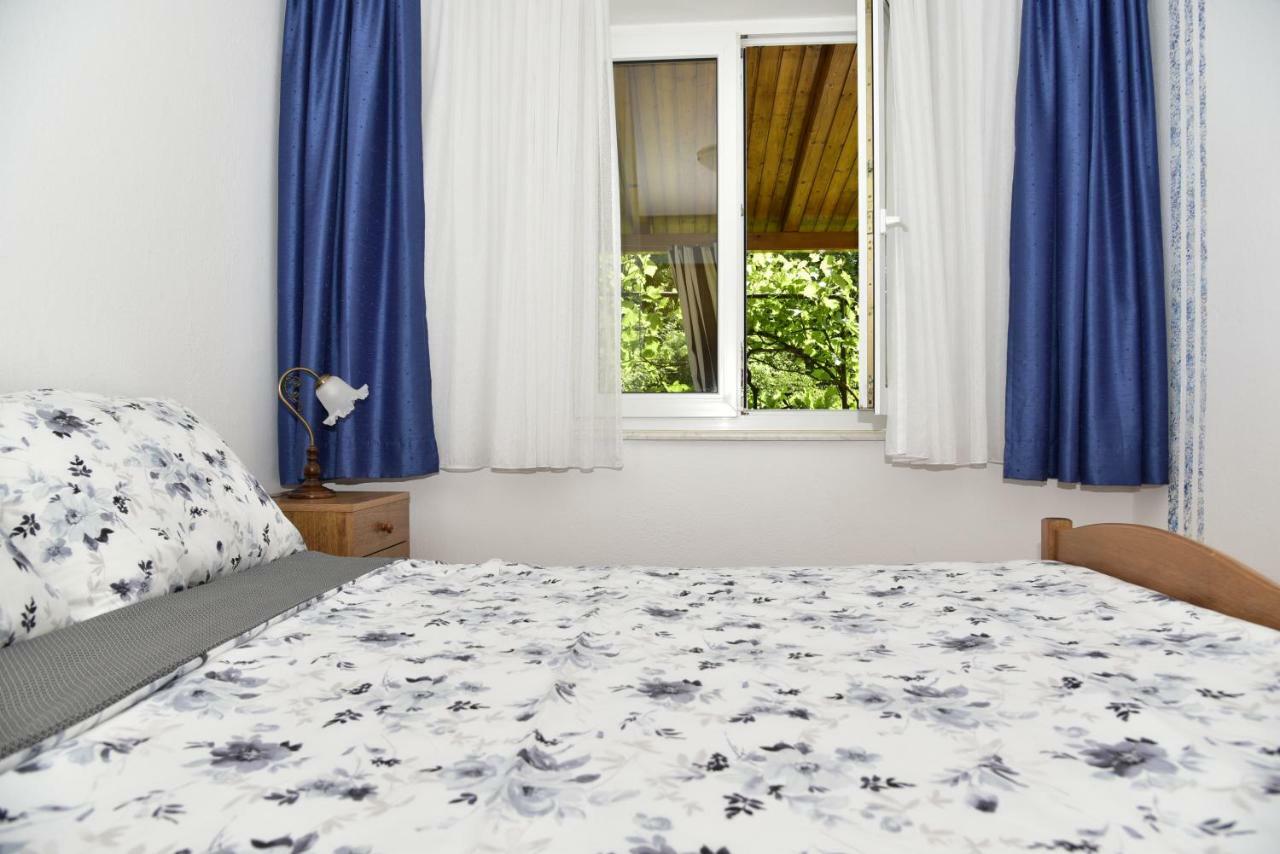 Apartment Blumen Oase Malinska Luaran gambar