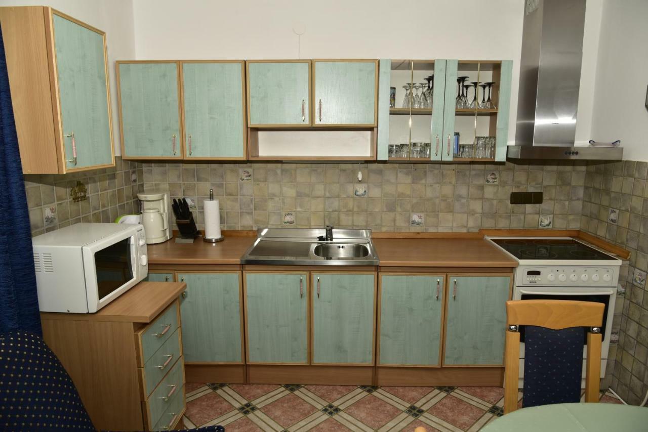 Apartment Blumen Oase Malinska Luaran gambar