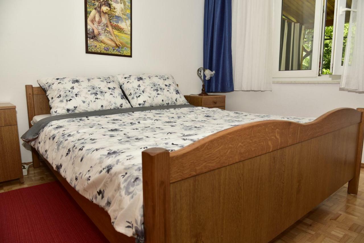 Apartment Blumen Oase Malinska Luaran gambar